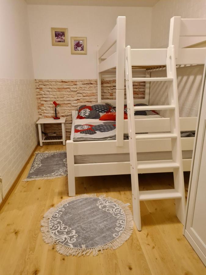 Wohnung Am Gruenen, Naehe Stadtzentrum Und Hauptbahnhof, Wlan Inklusive Fürth Extérieur photo
